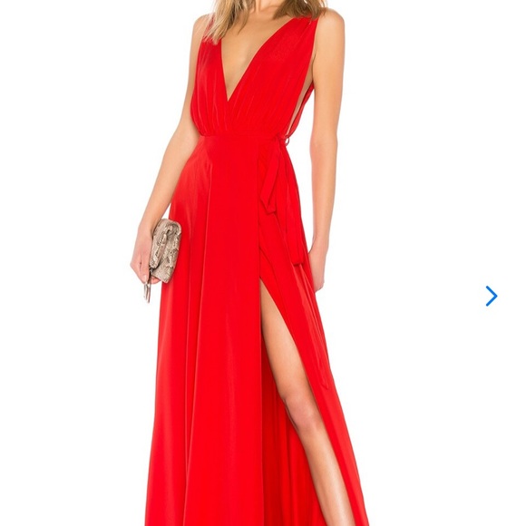 Leah Gown - Picture 2 of 7